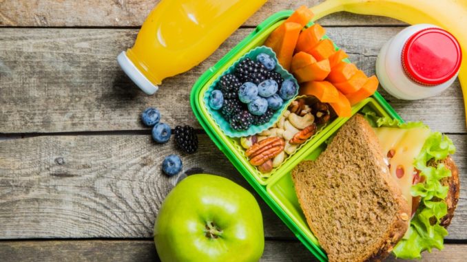 Sandwich & fresh fruits