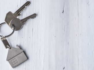 house keys with house shaped keychain