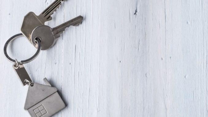 house keys with house shaped keychain