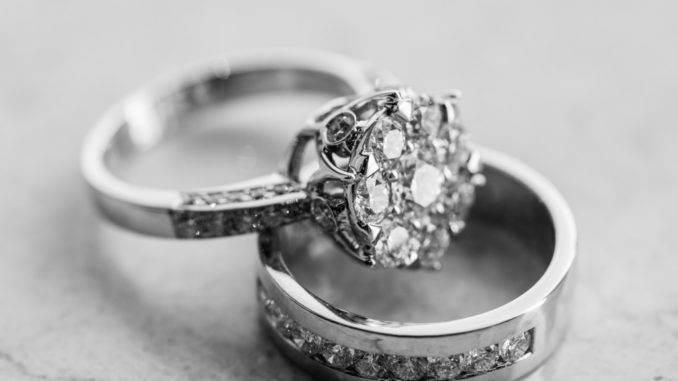 Engagement ring set